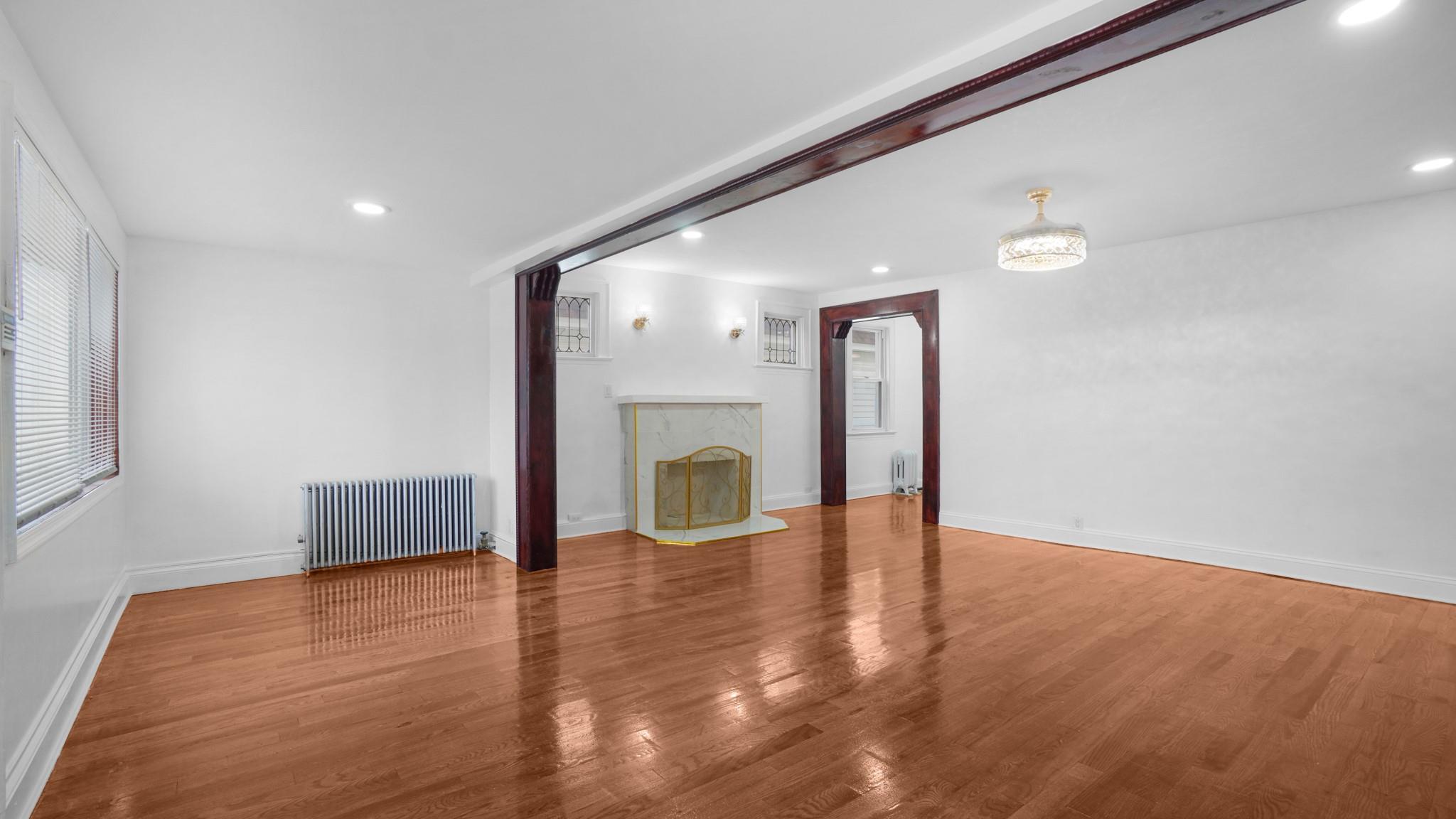 Single Family Farmers  Queens, NY 11423, MLS-837081-5