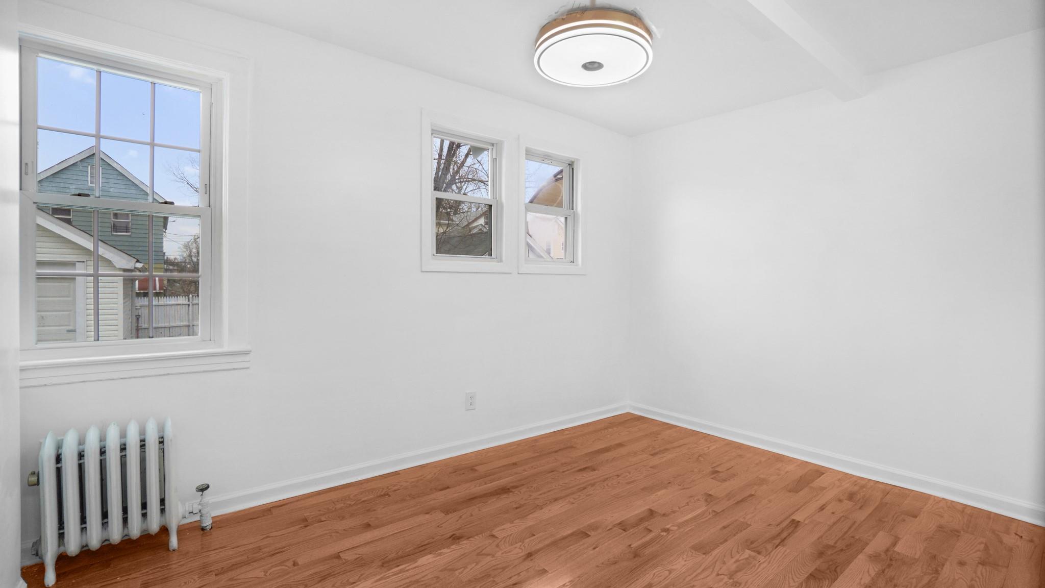 Single Family Farmers  Queens, NY 11423, MLS-837081-9