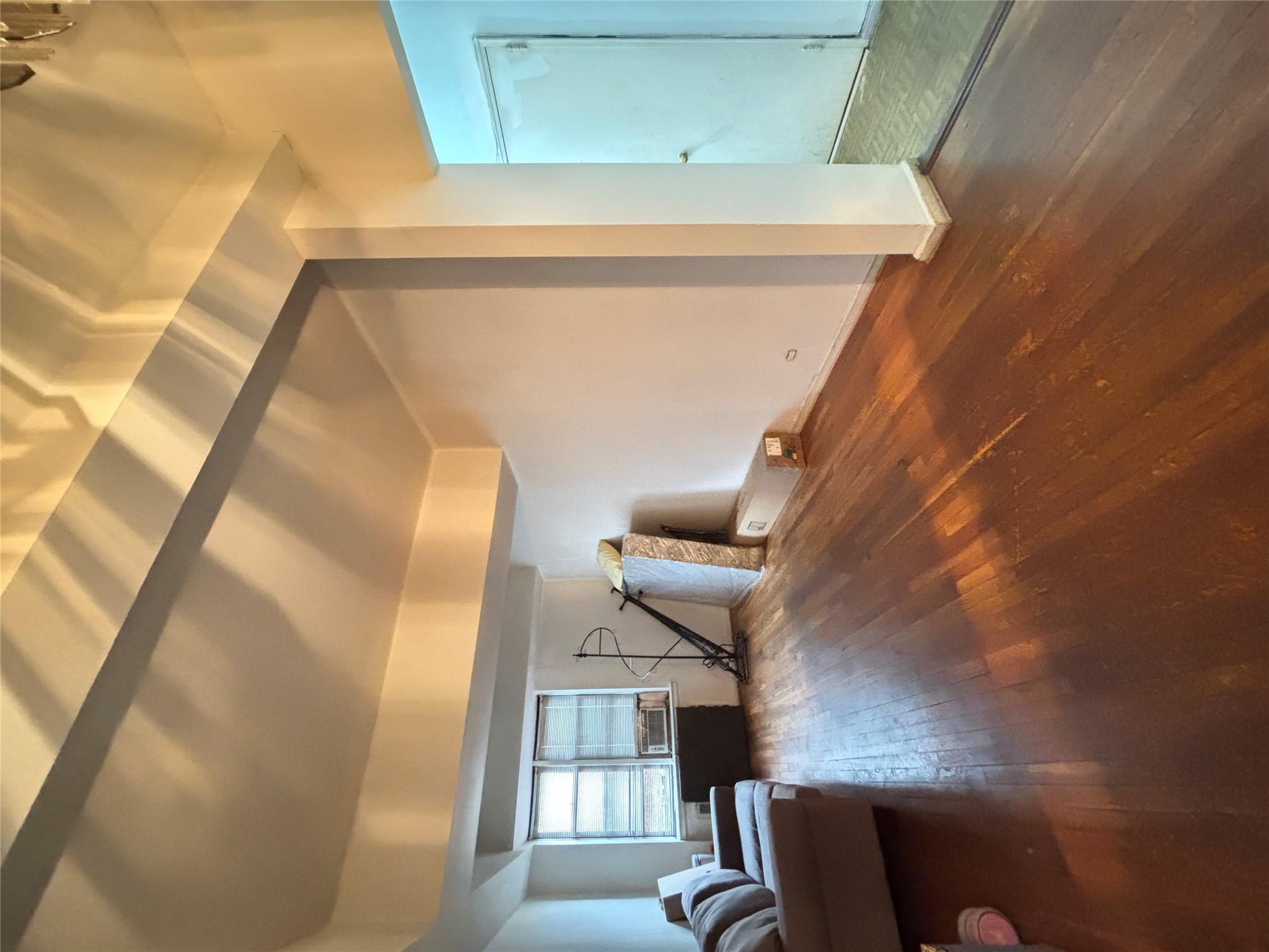 Coop 232  Bronx, NY 10466, MLS-837104-10