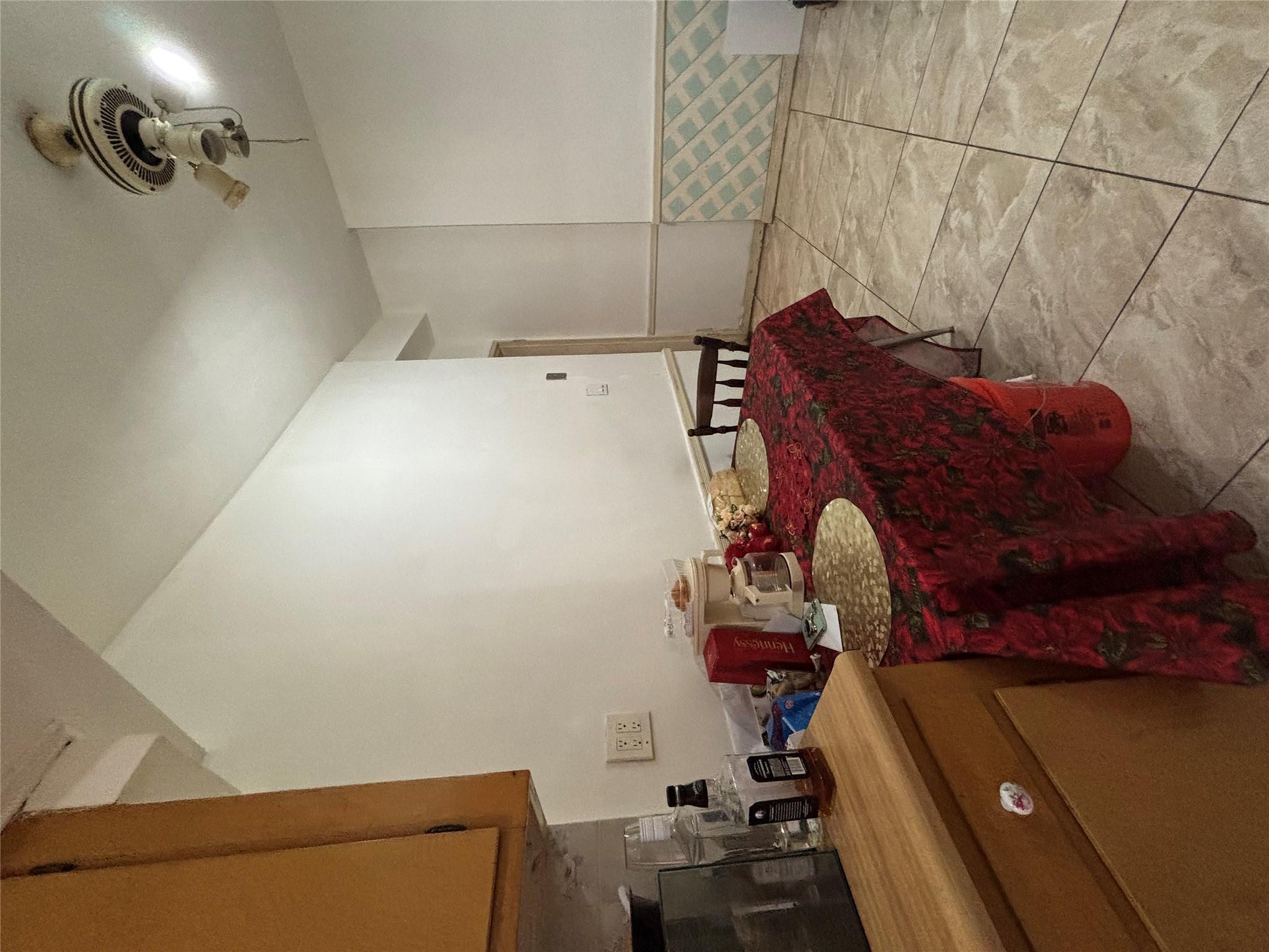 Coop 232  Bronx, NY 10466, MLS-837104-20