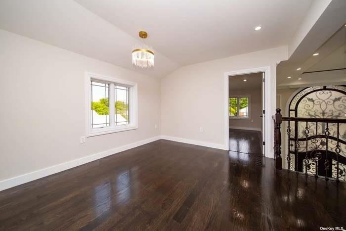 Single Family 223  Queens, NY 11364, MLS-837108-11