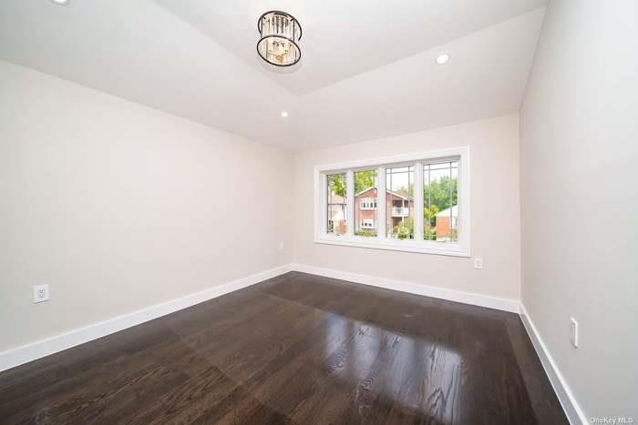 Single Family 223  Queens, NY 11364, MLS-837108-8