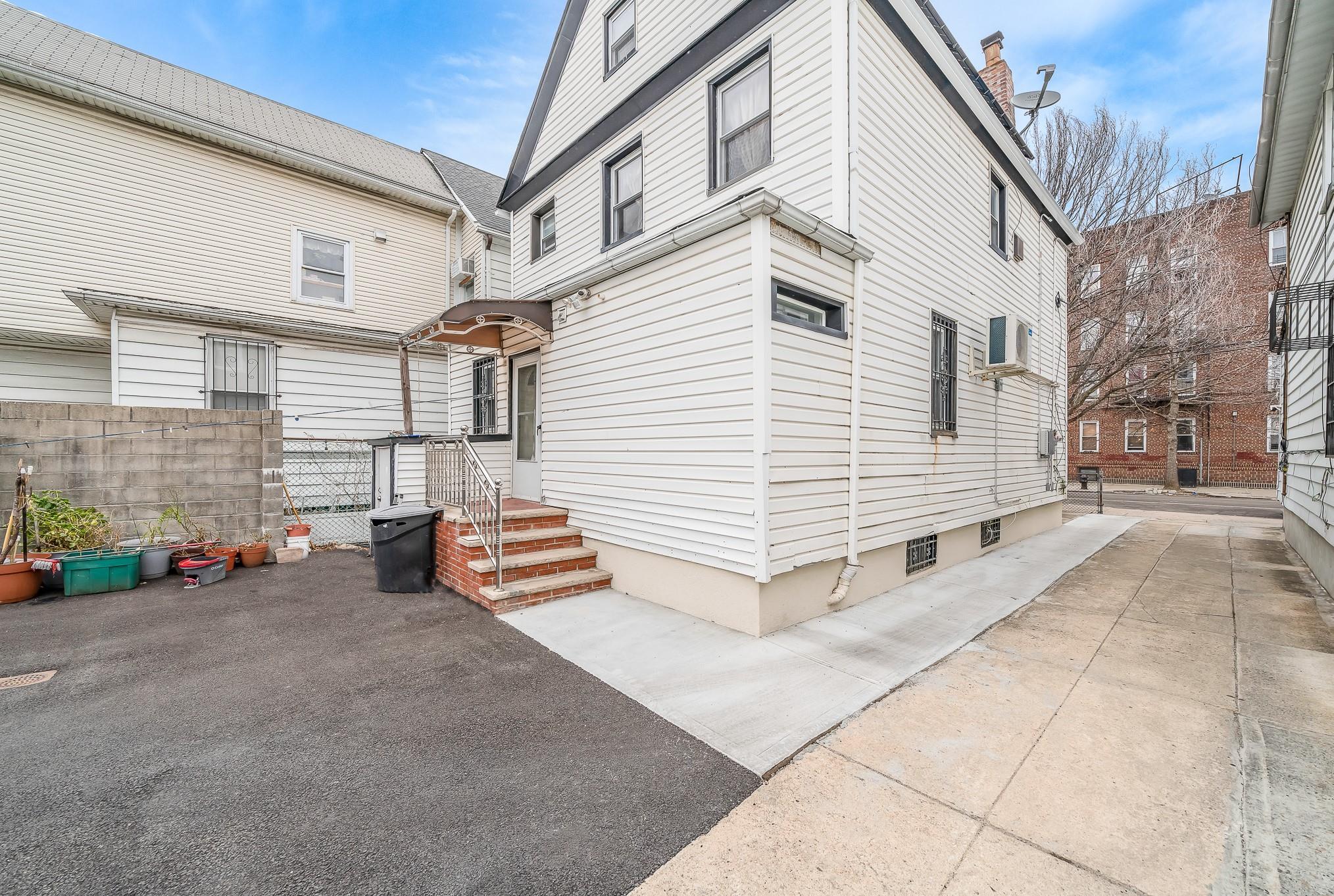 Single Family Nicolls  Queens, NY 11368, MLS-837117-16