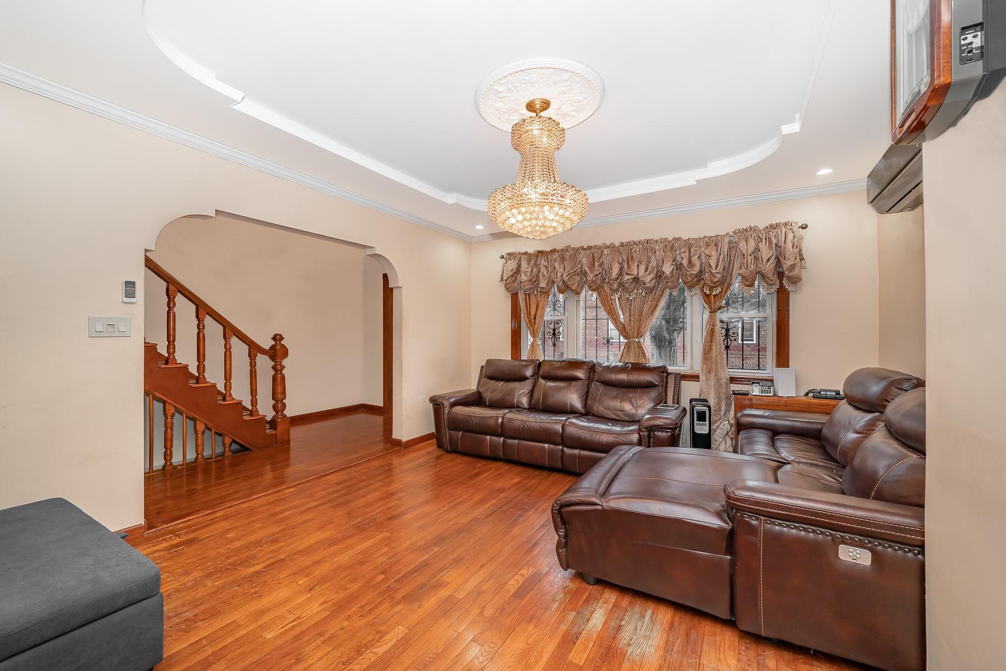 Single Family Nicolls  Queens, NY 11368, MLS-837117-3