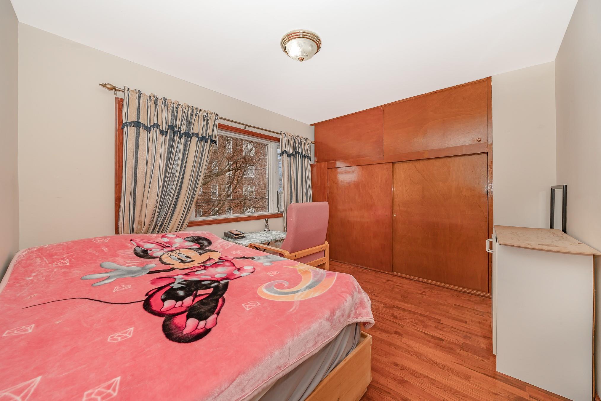 Single Family Nicolls  Queens, NY 11368, MLS-837117-8