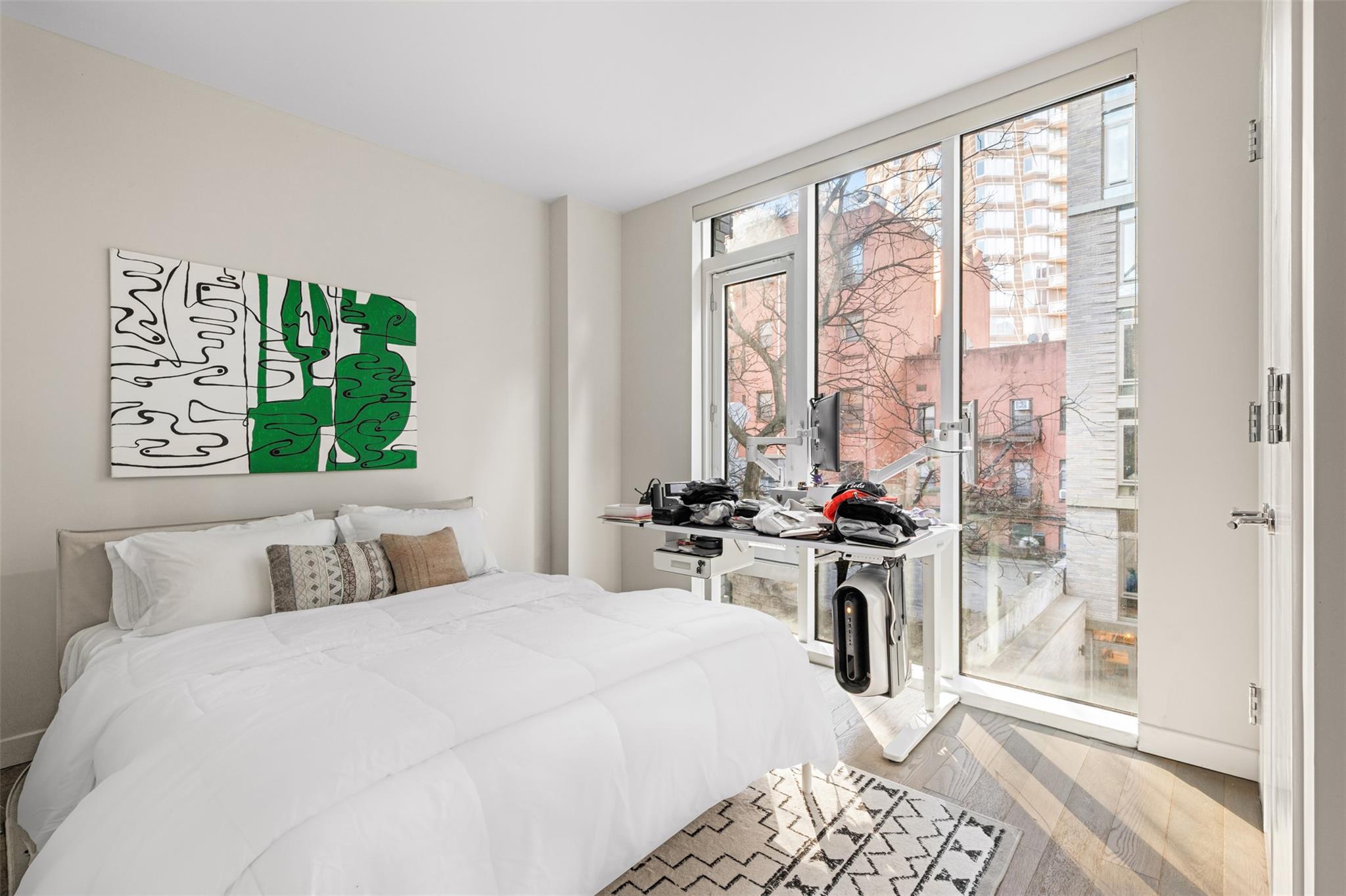 Condo 43rd  Manhattan, NY 10036, MLS-837134-11