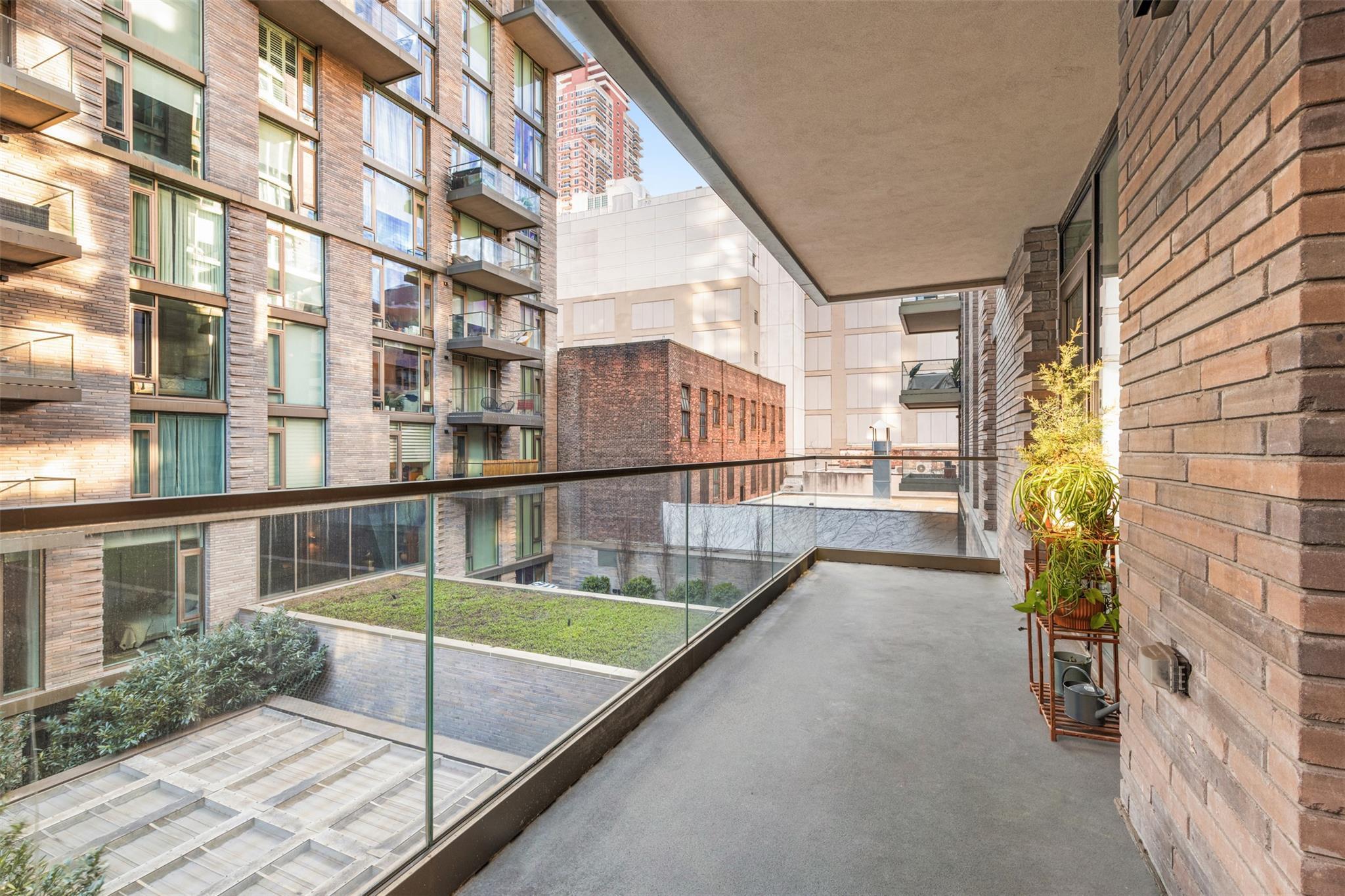 Condo 43rd  Manhattan, NY 10036, MLS-837134-7