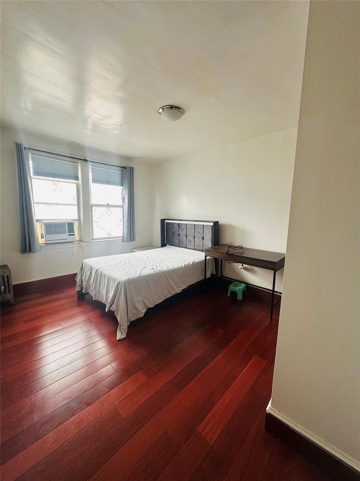 Single Family 157 St  Queens, NY 11355, MLS-837191-10
