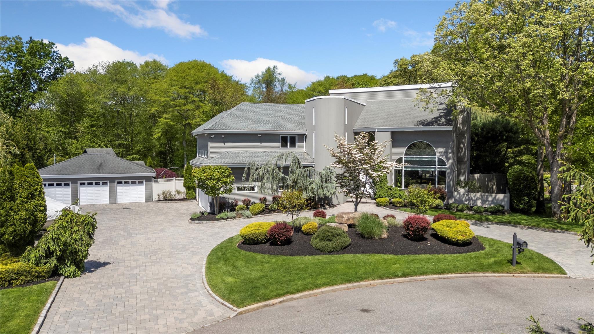 Single Family Crick Holly  Suffolk County, NY 11730, MLS-837222-2