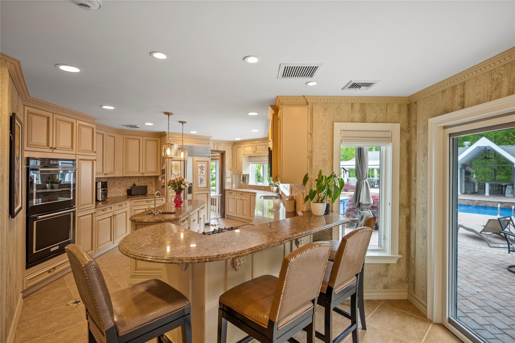 Single Family Crick Holly  Suffolk County, NY 11730, MLS-837222-31