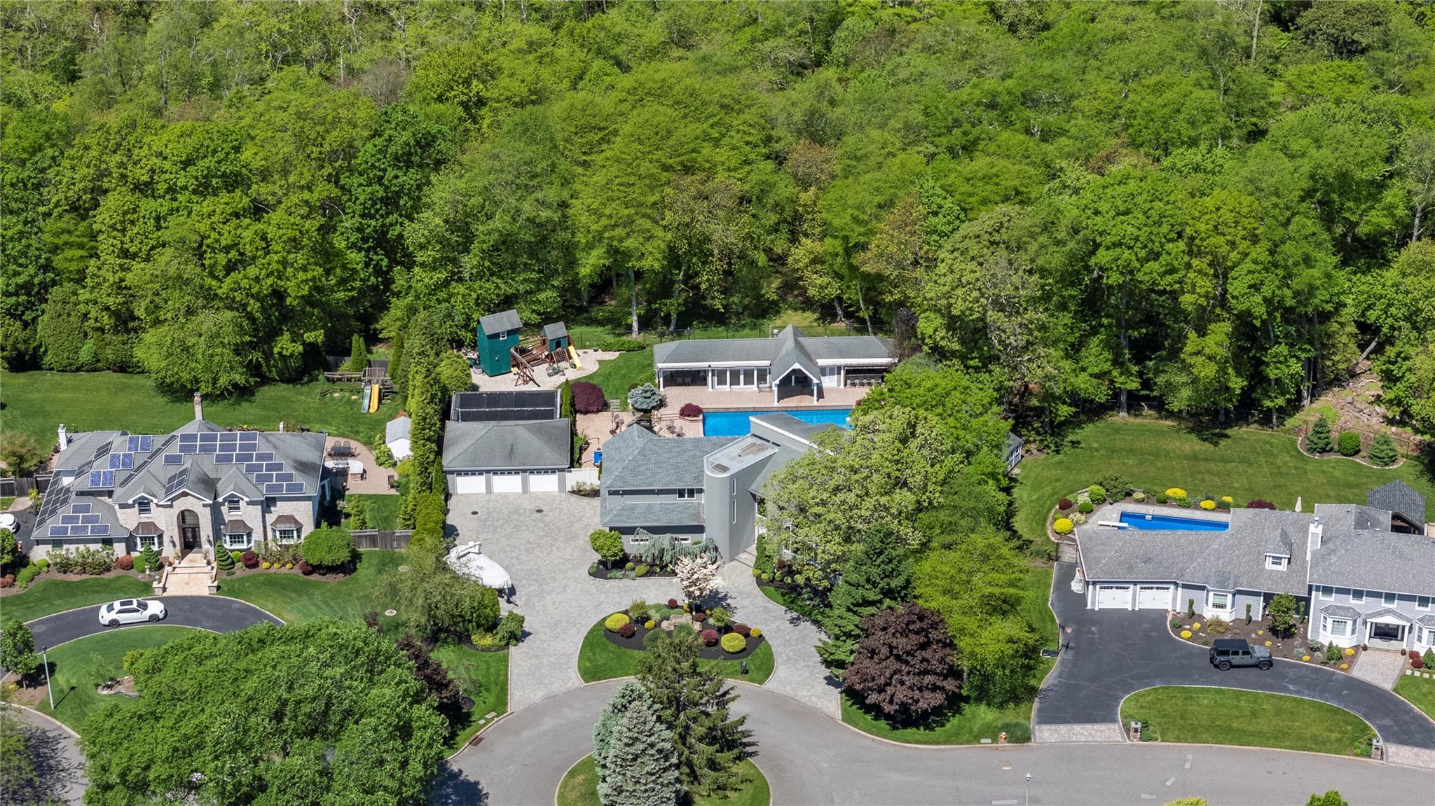 Single Family Crick Holly  Suffolk County, NY 11730, MLS-837222-6