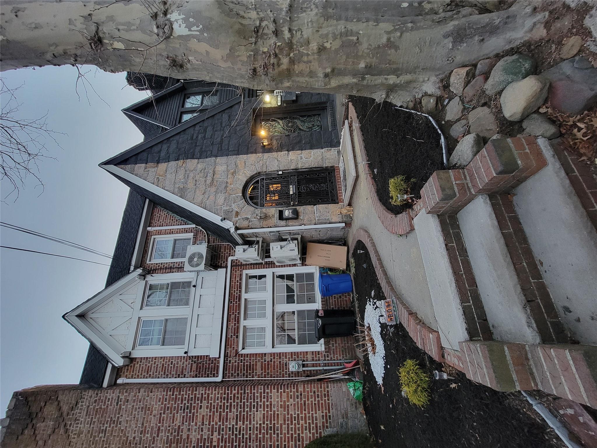 Apartment 205th  Queens, NY 11412, MLS-837252-2