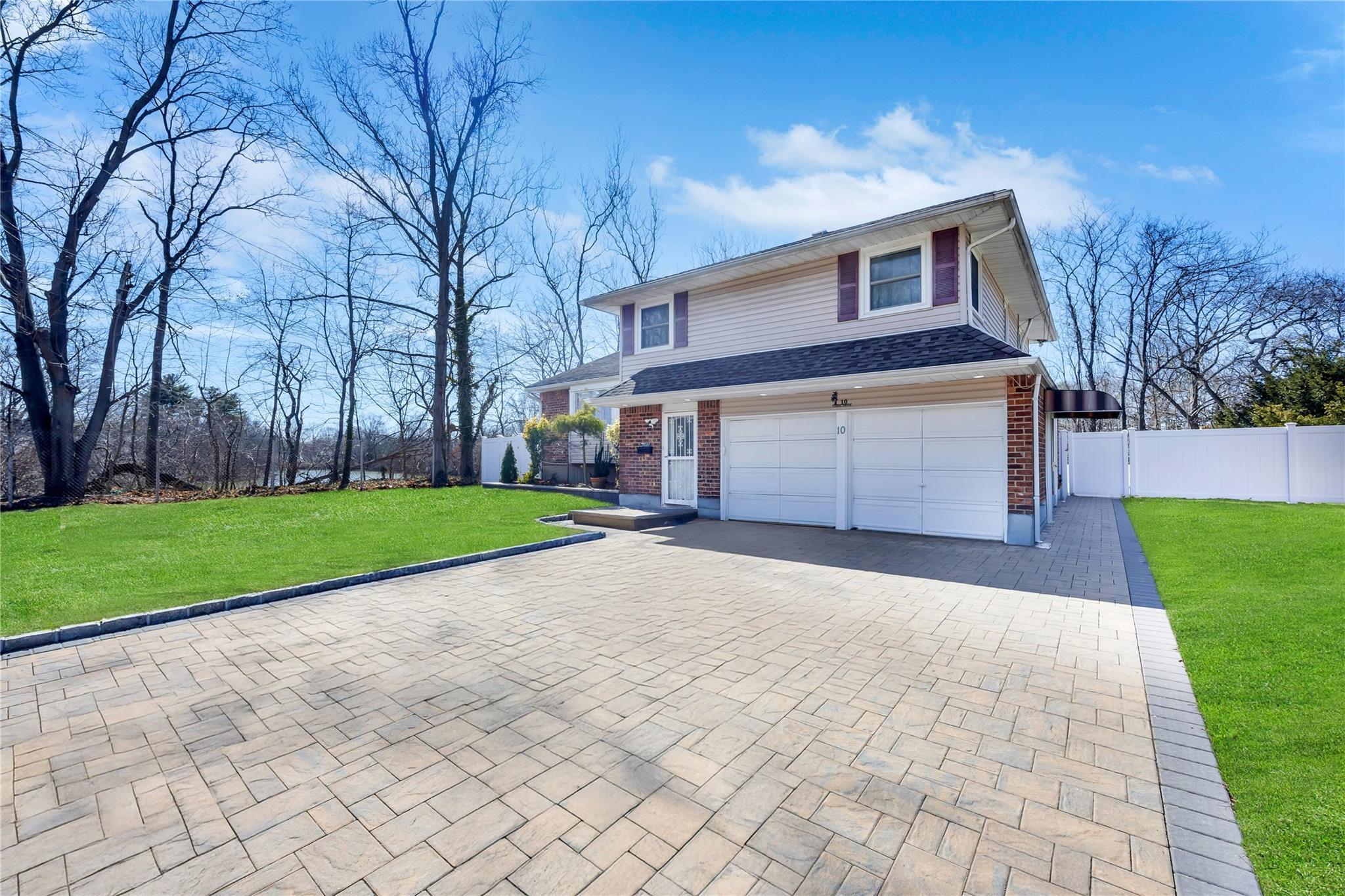 Single Family Carol  Nassau County, NY 11714, MLS-837263-3