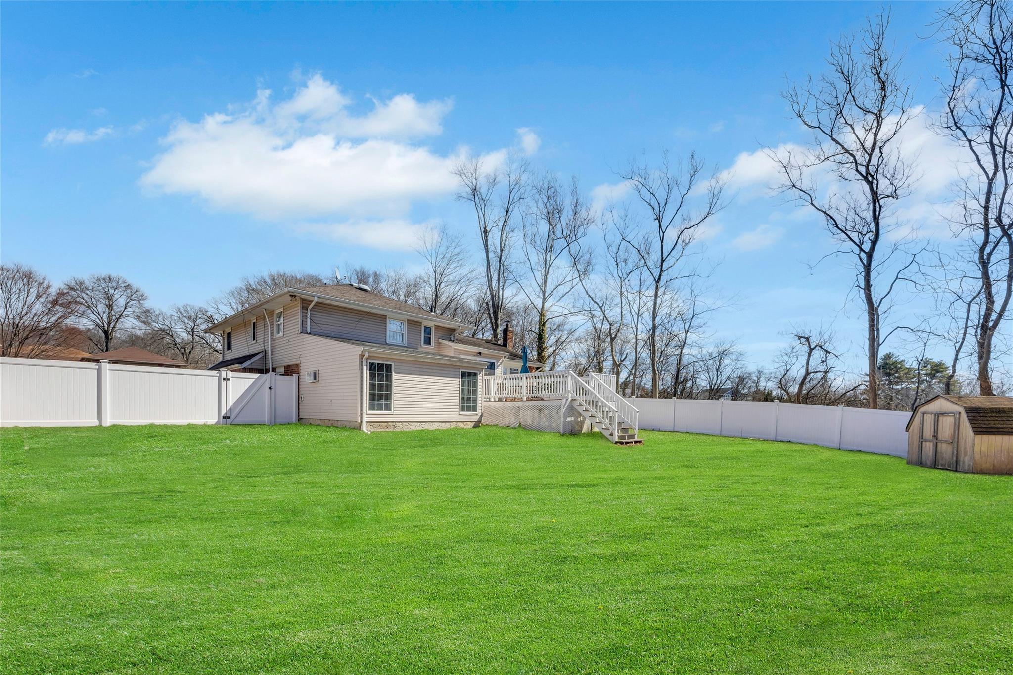 Single Family Carol  Nassau County, NY 11714, MLS-837263-4