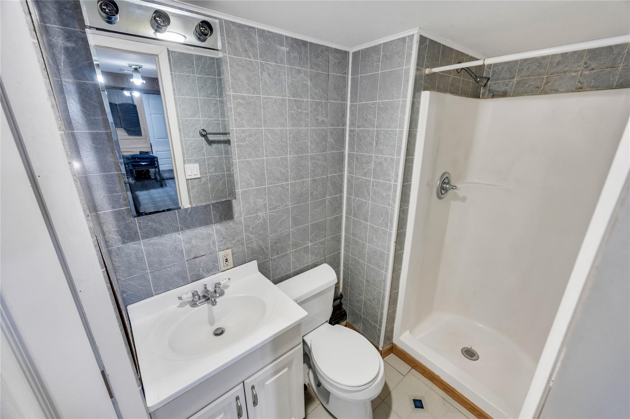 Single Family Carol  Nassau County, NY 11714, MLS-837263-42