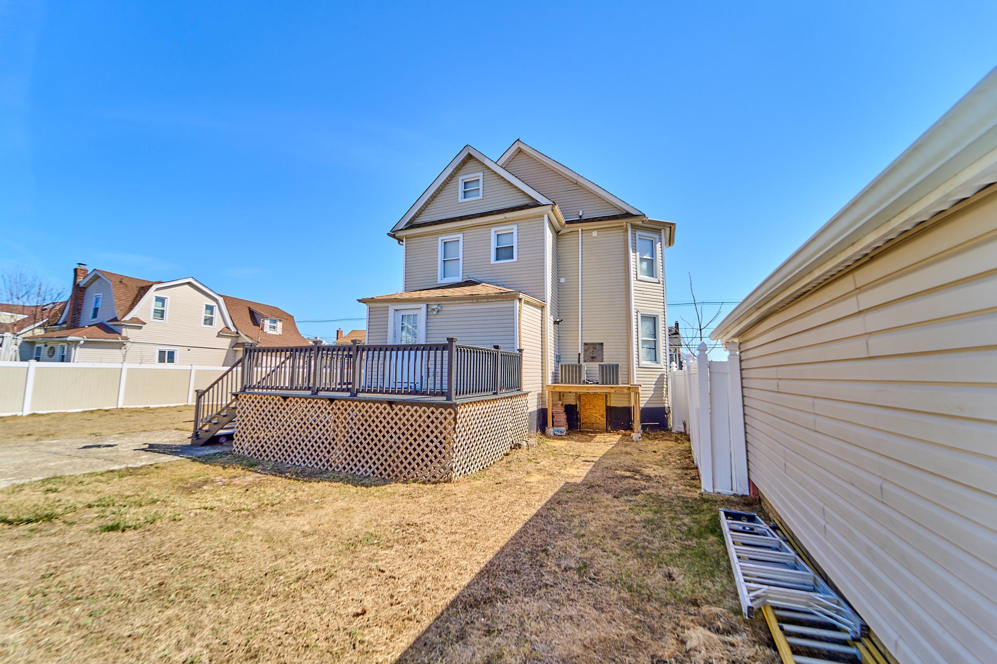 Single Family Westside  Nassau County, NY 11520, MLS-837301-35