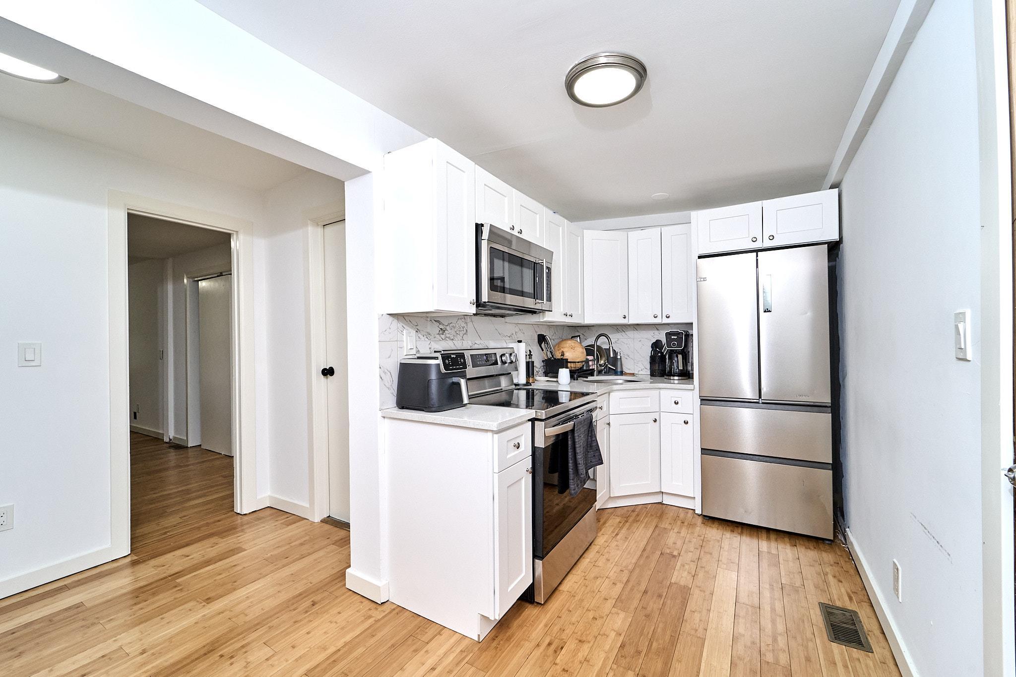 Single Family Westside  Nassau County, NY 11520, MLS-837301-5