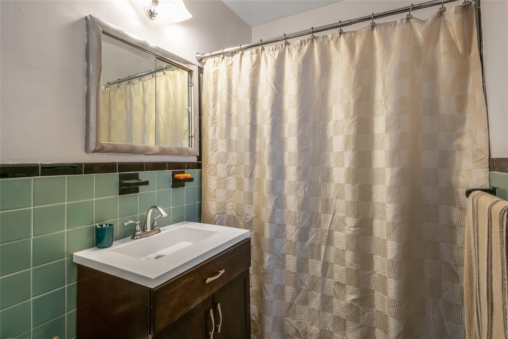 Coop Grand Concourse  Bronx, NY 10468, MLS-837305-13