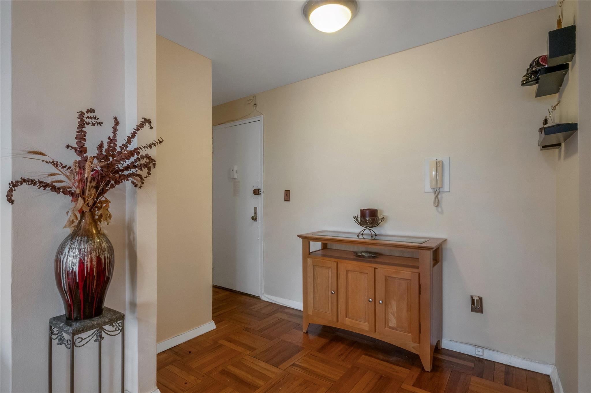Coop Grand Concourse  Bronx, NY 10468, MLS-837305-4