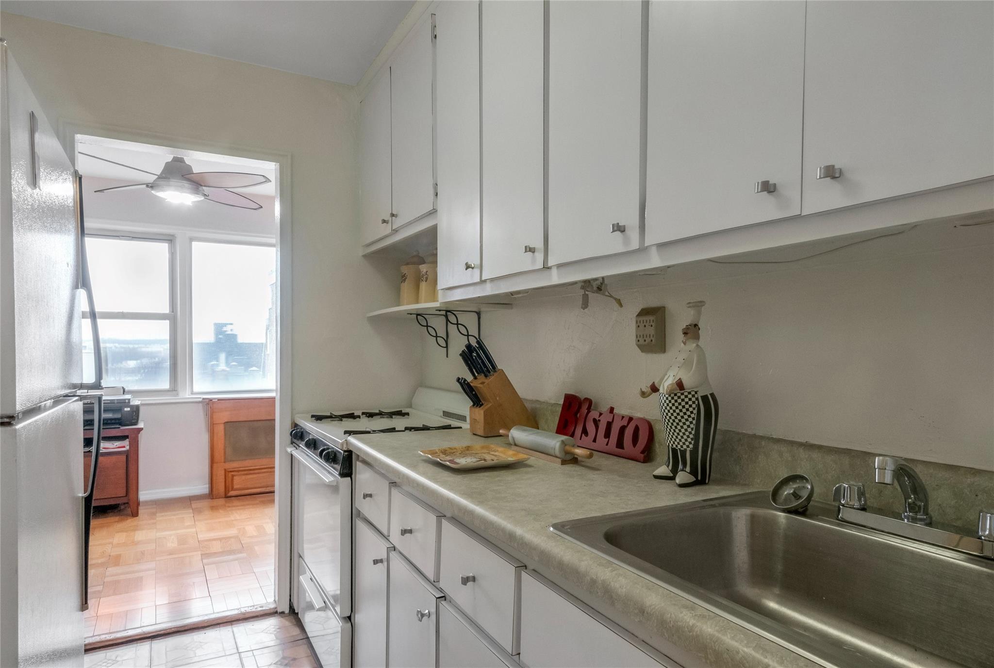 Coop Grand Concourse  Bronx, NY 10468, MLS-837305-9