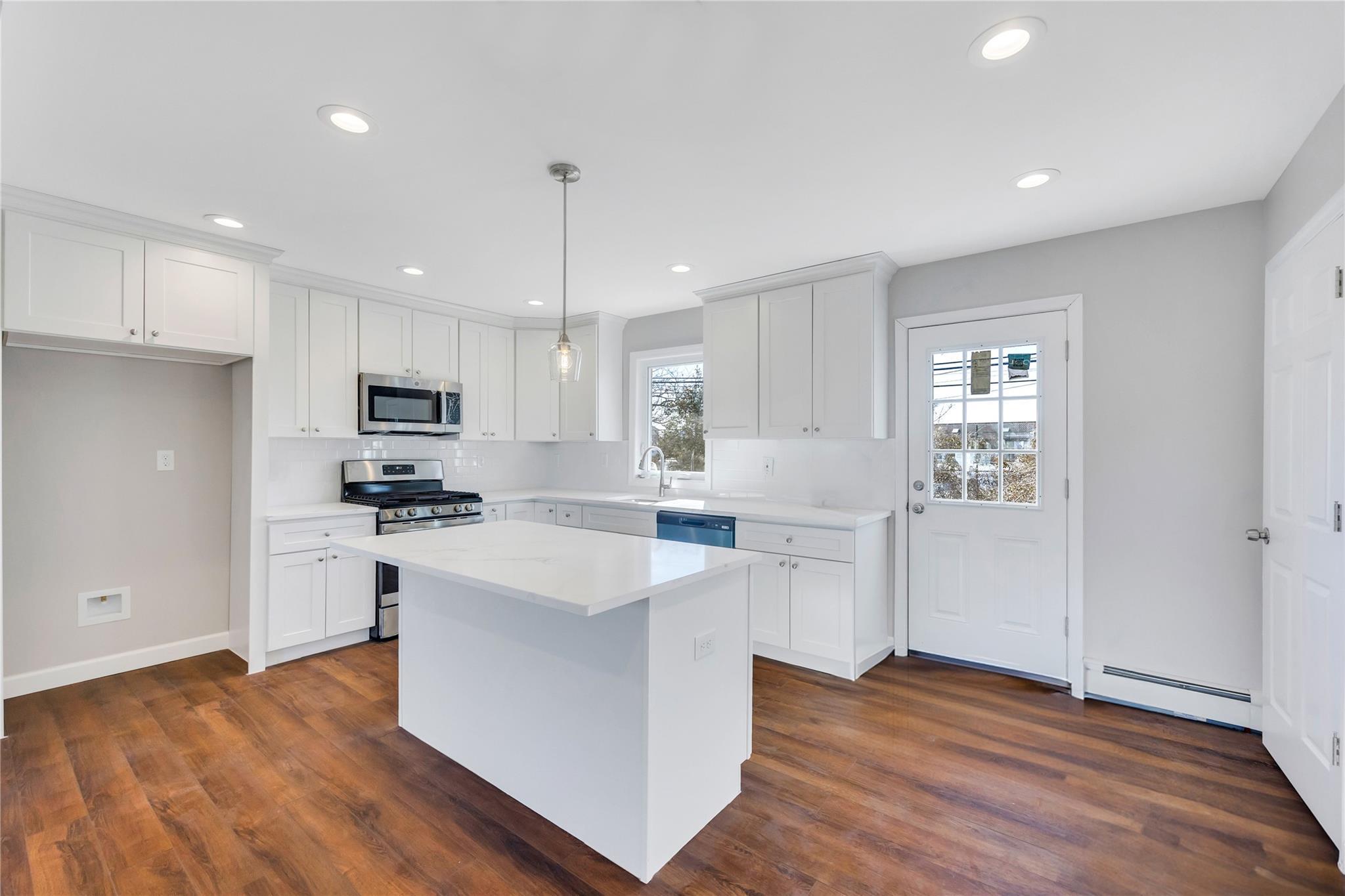 Single Family Howard  Nassau County, NY 11520, MLS-837307-9