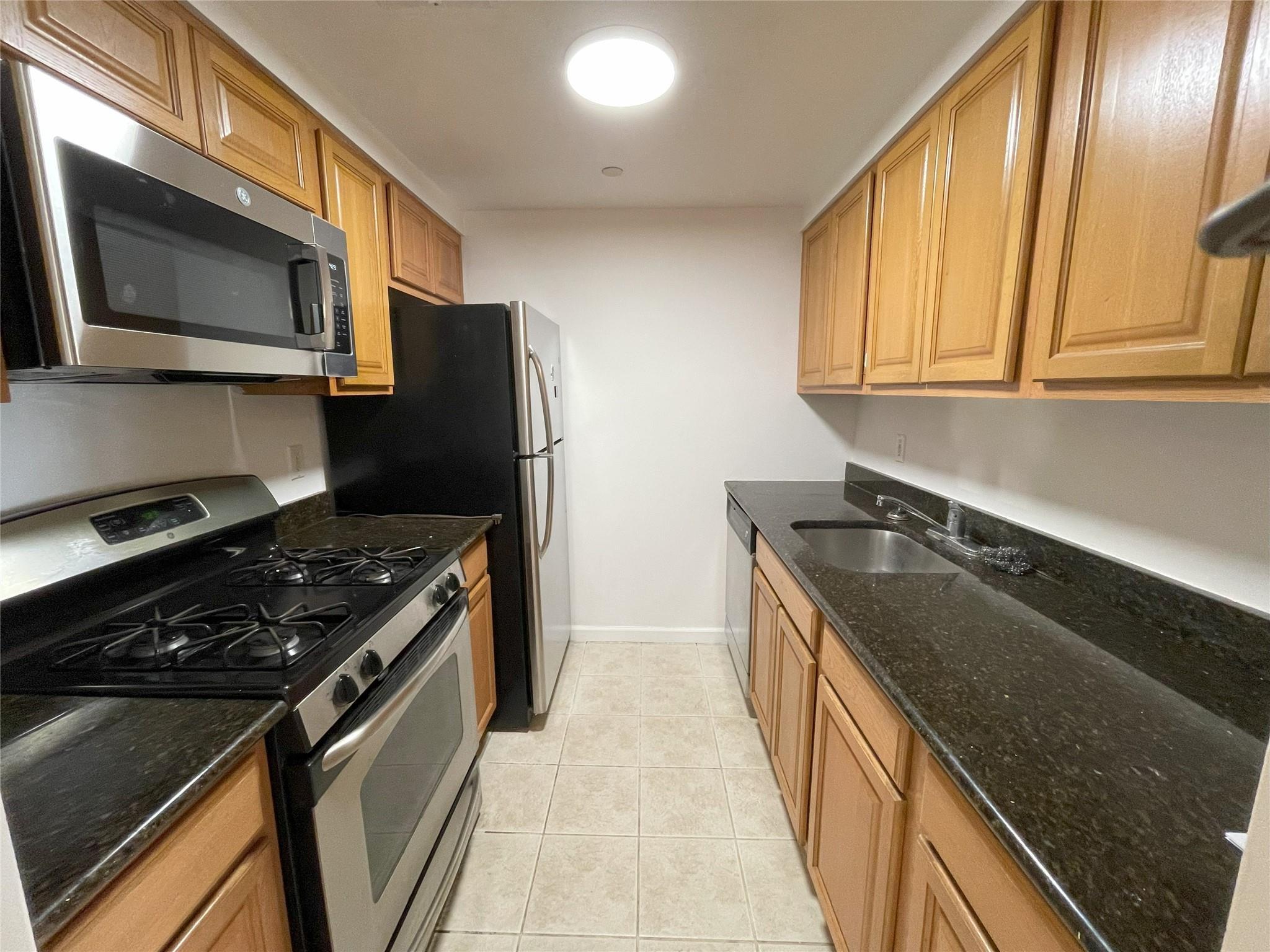 Coop Grant  Bronx, NY 10456, MLS-837366-3