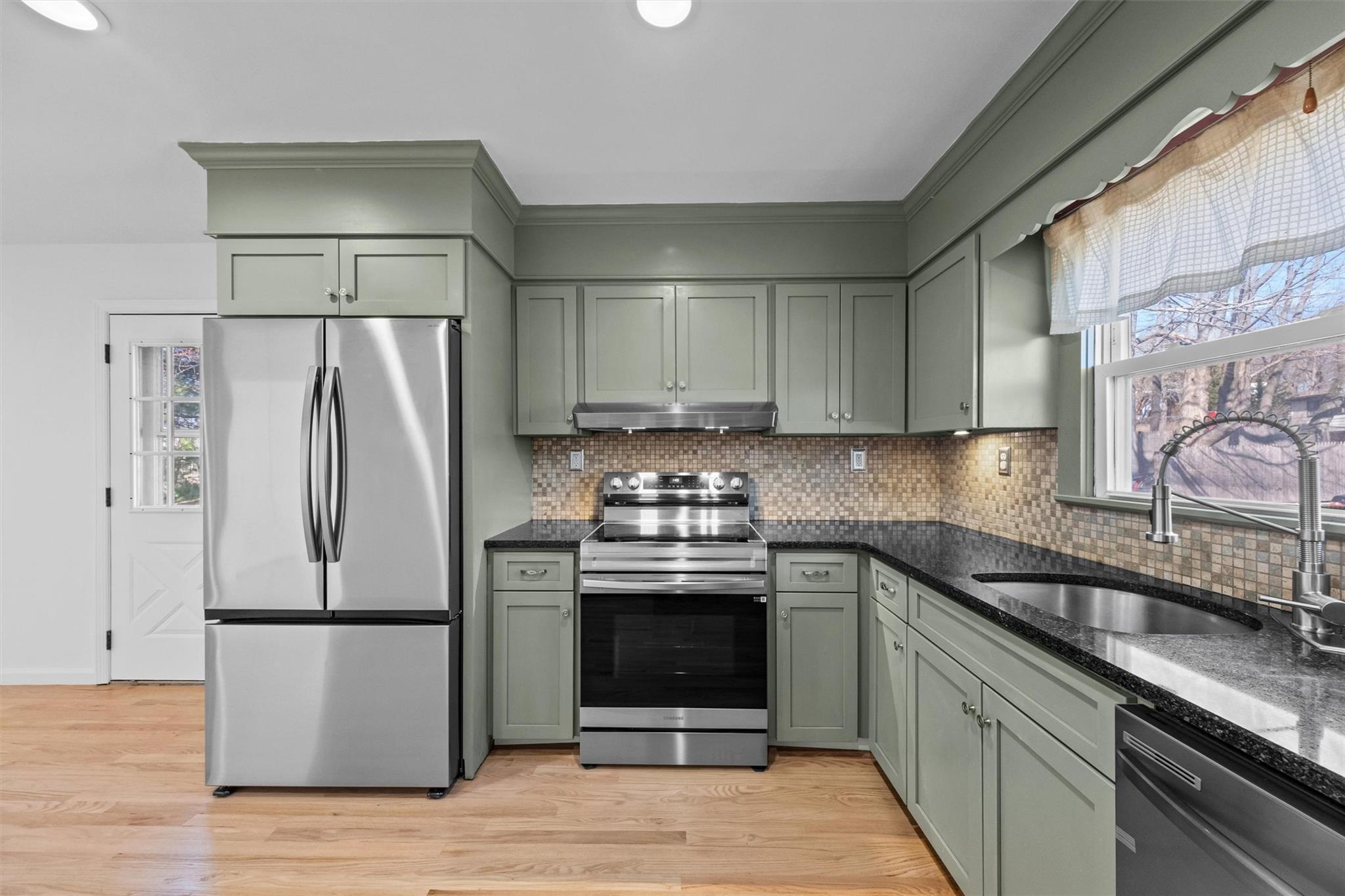 Single Family East  Orange County, NY 12589, MLS-837379-10