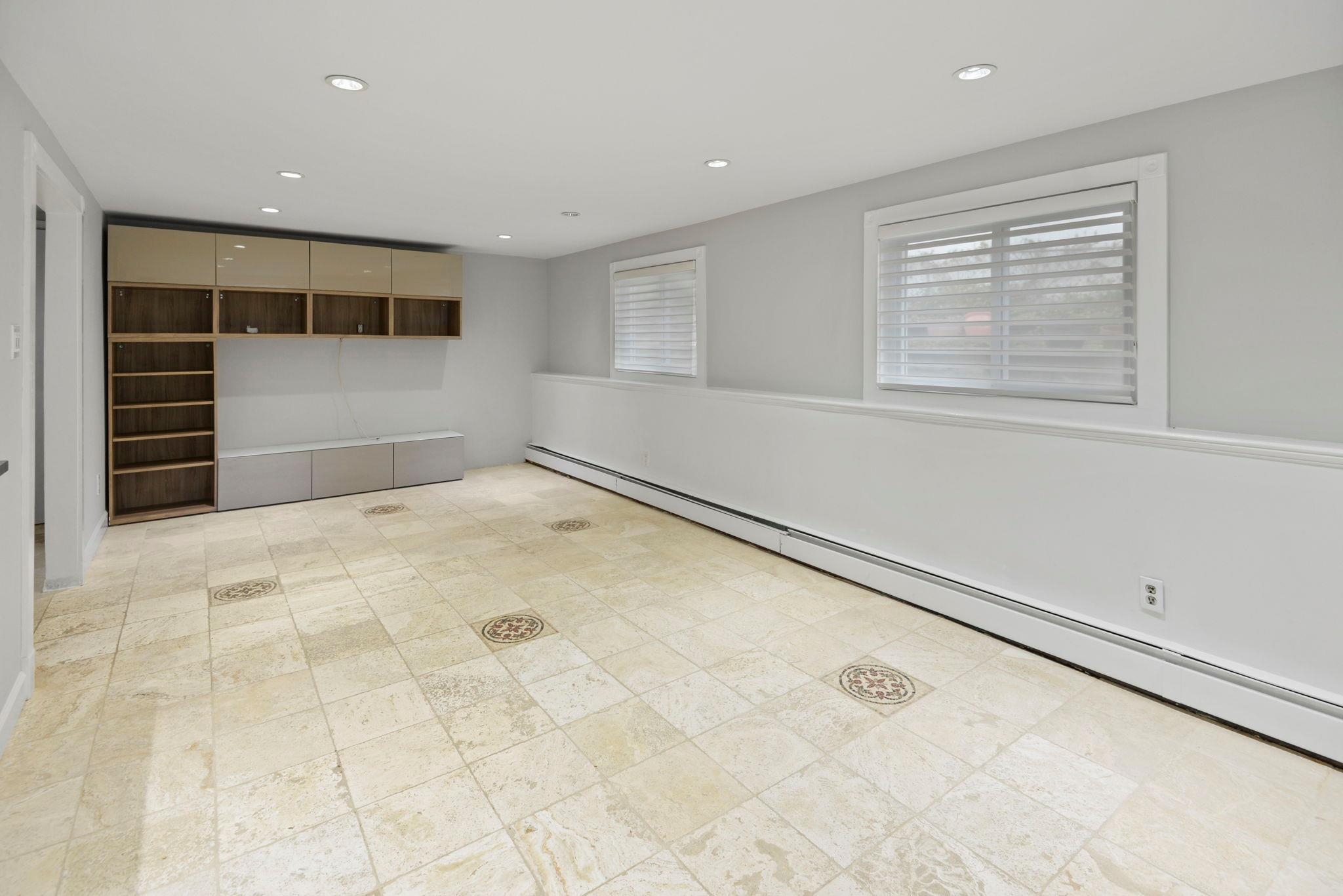 Single Family Cherry  Suffolk County, NY 11768, MLS-837415-18