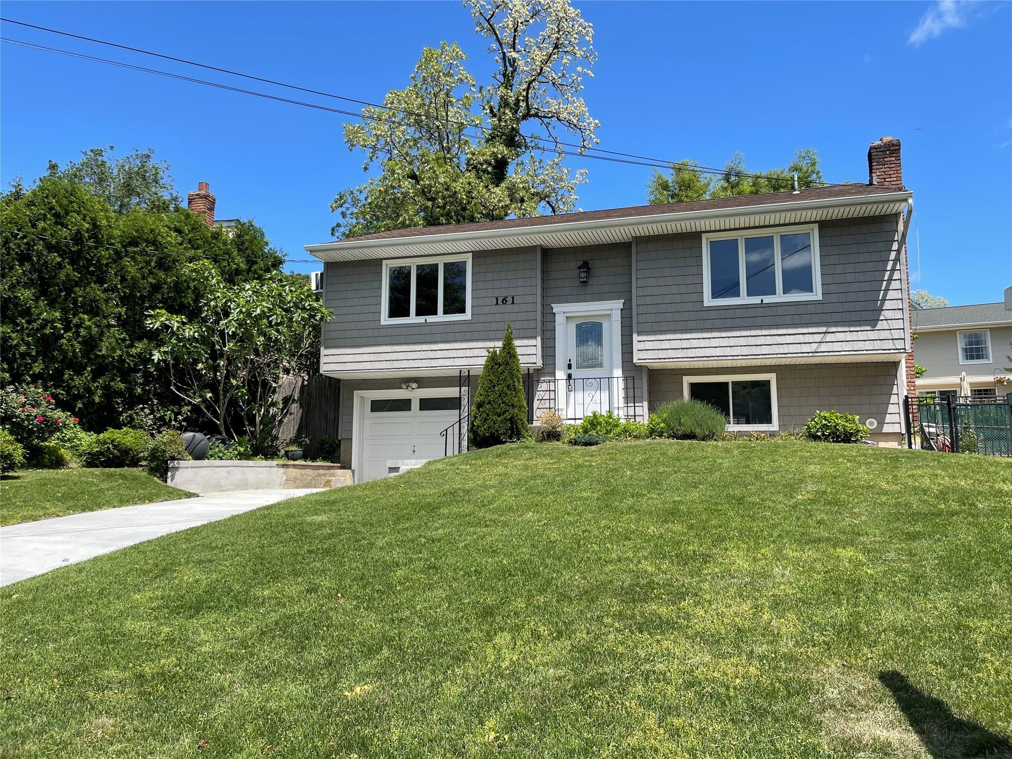 Single Family Cherry  Suffolk County, NY 11768, MLS-837415-2