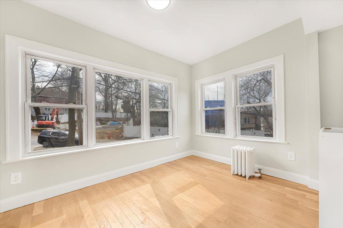 Single Family Chelsea  Westchester County, NY 10710, MLS-837474-10