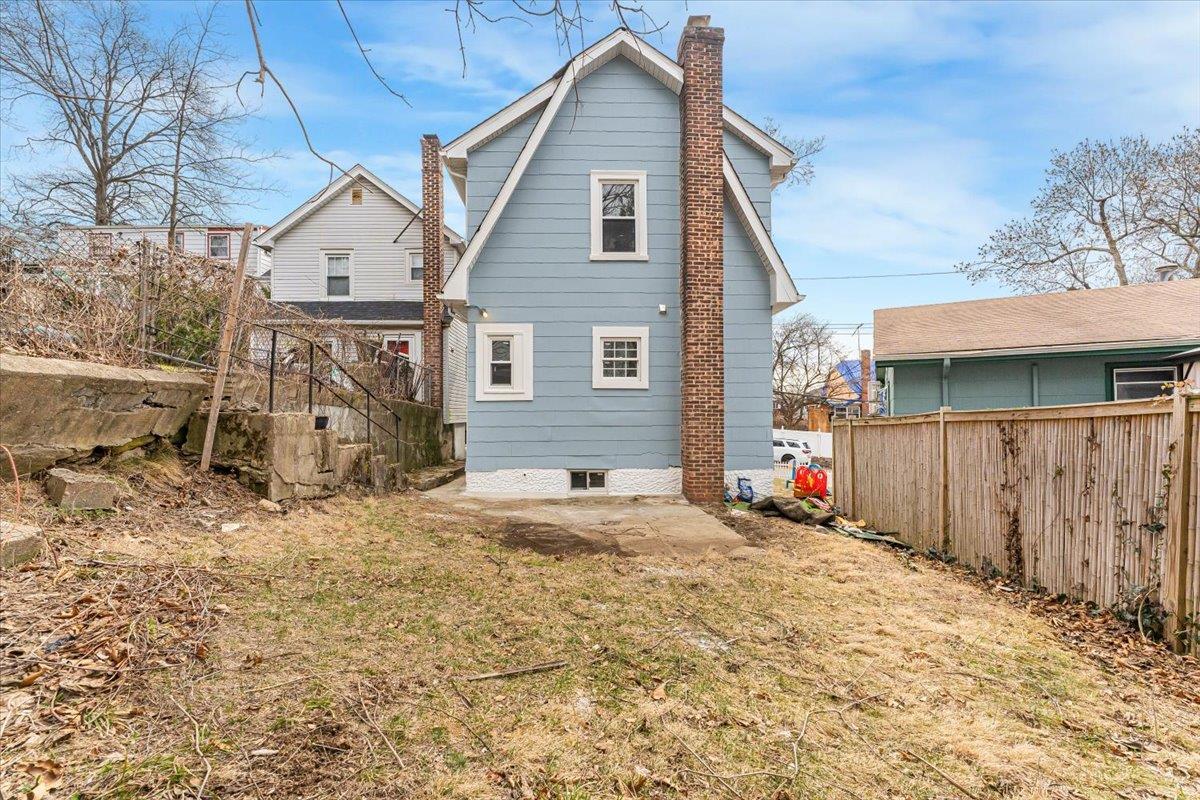 Single Family Chelsea  Westchester County, NY 10710, MLS-837474-23