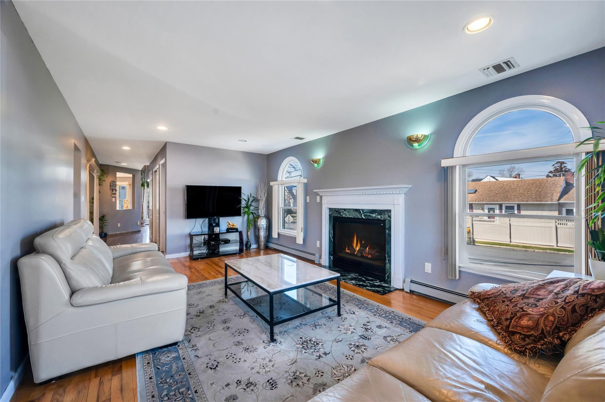 Single Family Wentworth  Nassau County, NY 11507, MLS-837504-12