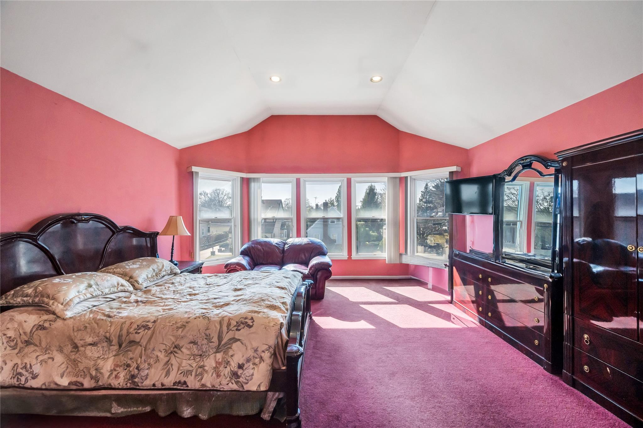 Single Family Wentworth  Nassau County, NY 11507, MLS-837504-24