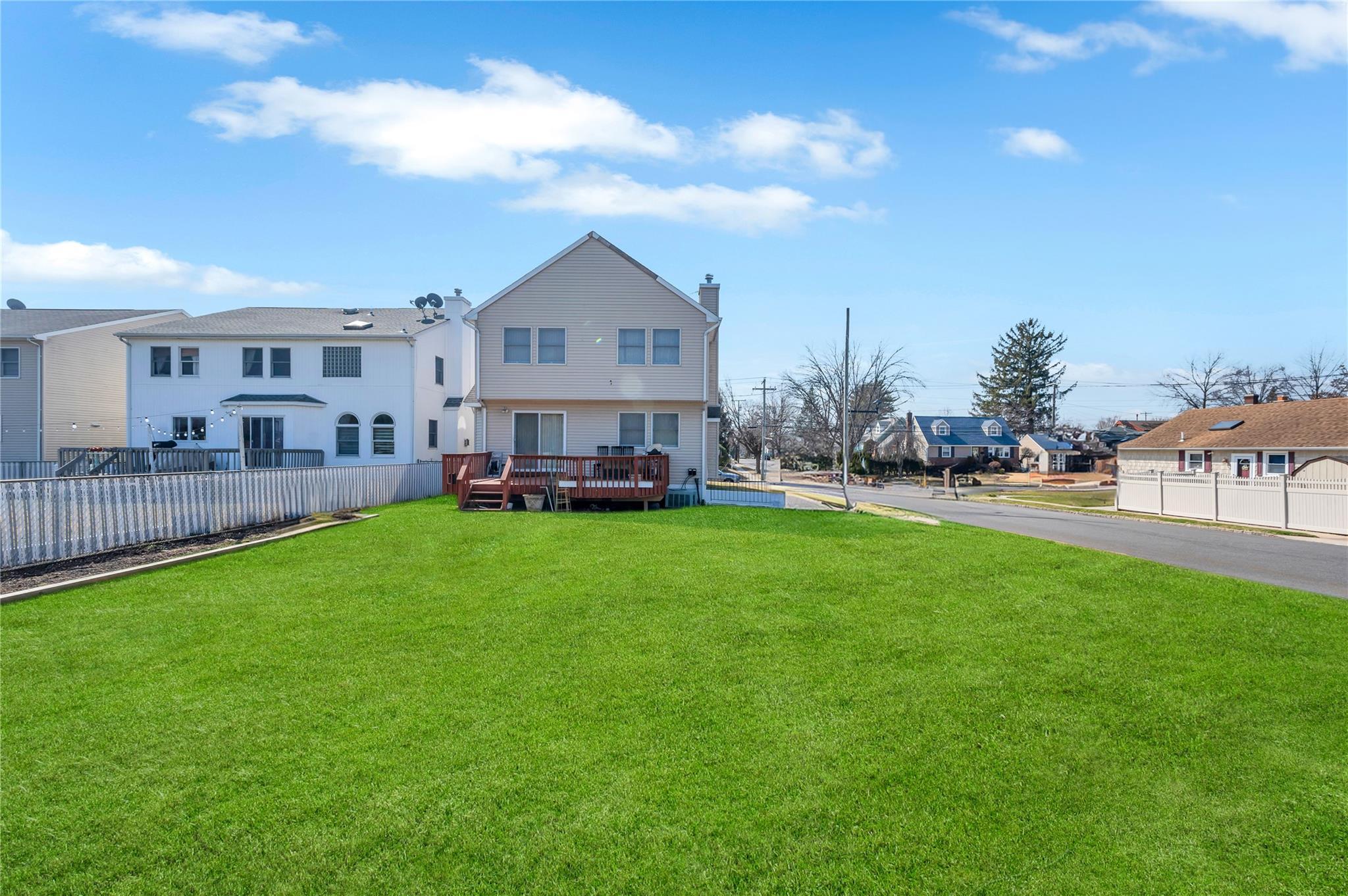 Single Family Wentworth  Nassau County, NY 11507, MLS-837504-3