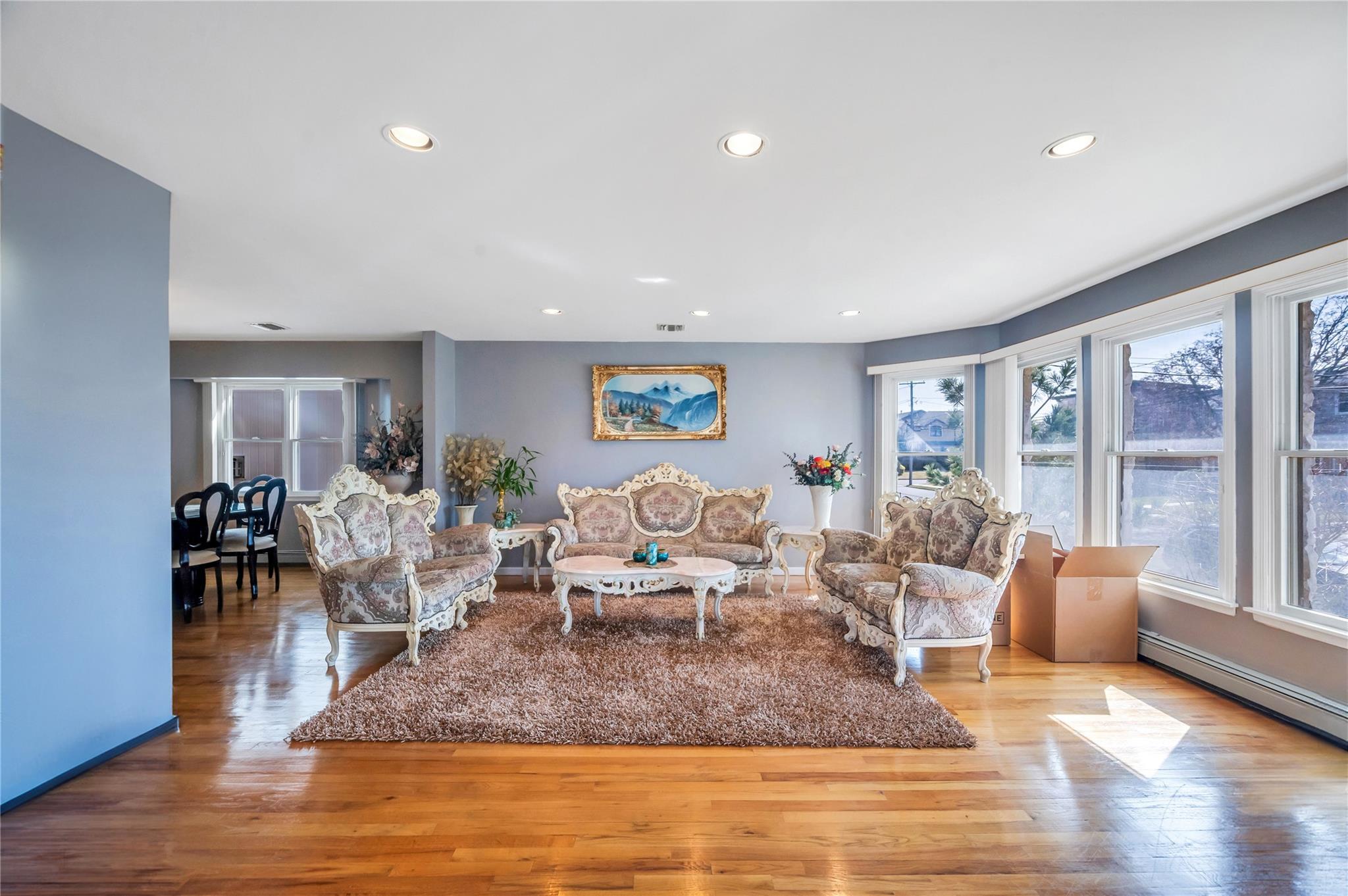Single Family Wentworth  Nassau County, NY 11507, MLS-837504-5