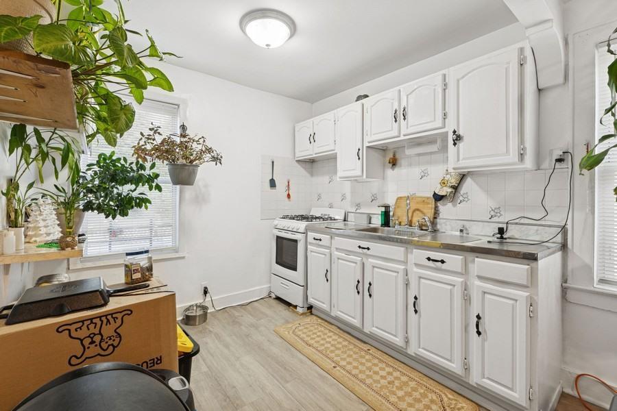 Single Family 123rd Street  Queens, NY 11420, MLS-837510-12