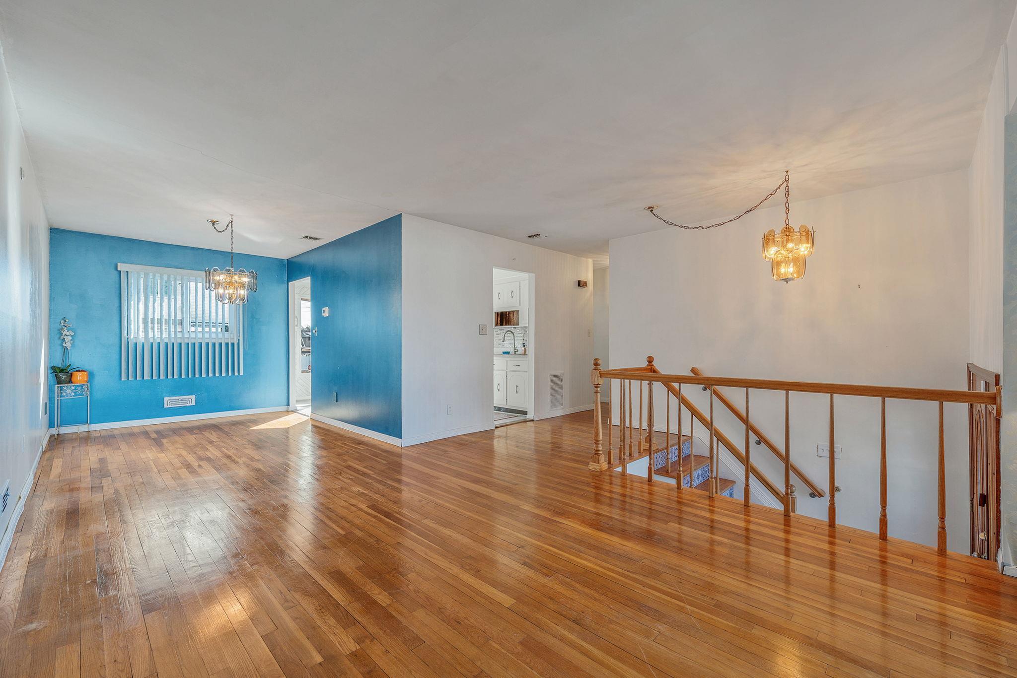 Single Family 17th  Suffolk County, NY 11729, MLS-837524-7