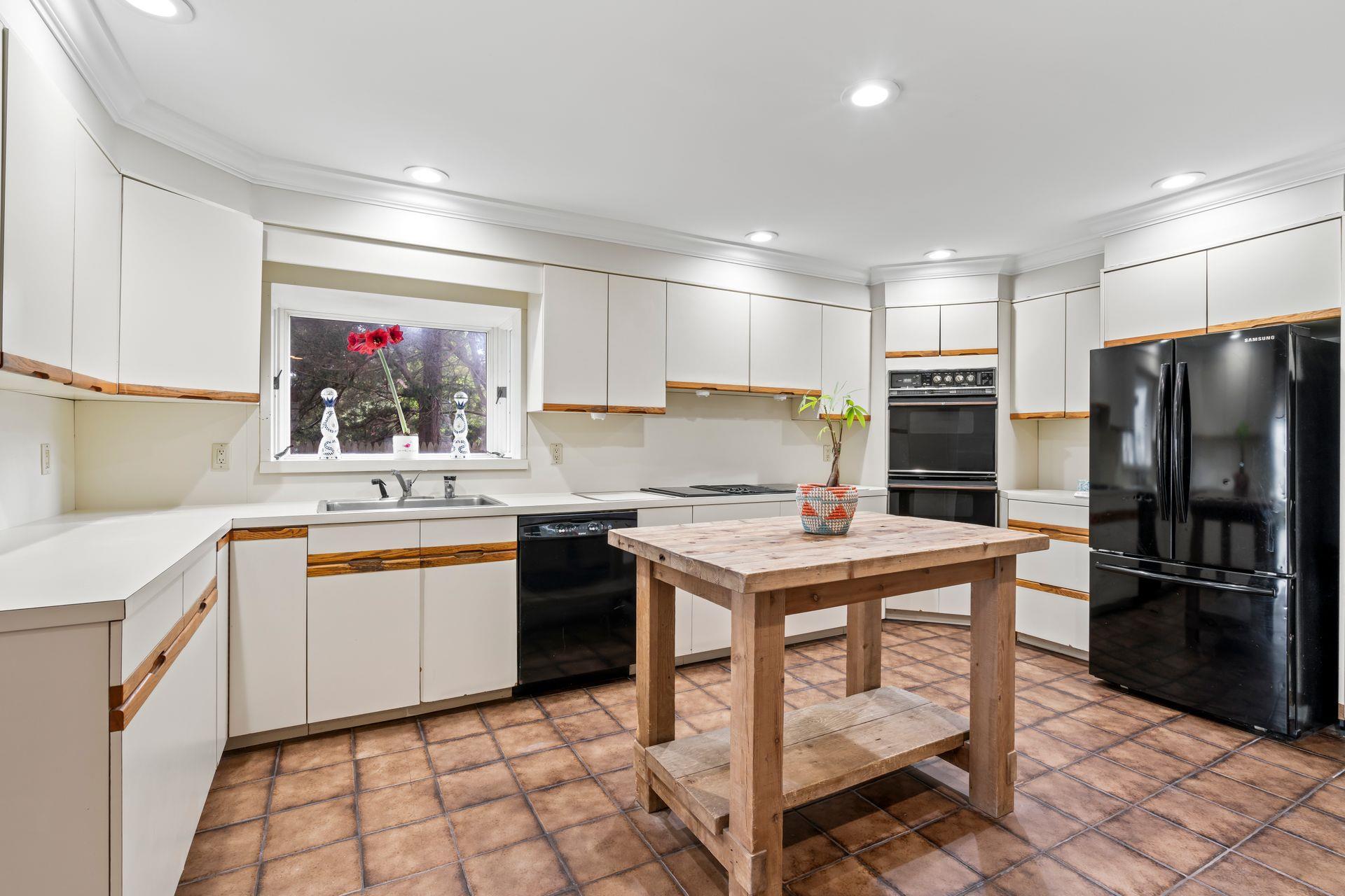 Single Family Asharoken  Suffolk County, NY 11768, MLS-837531-12