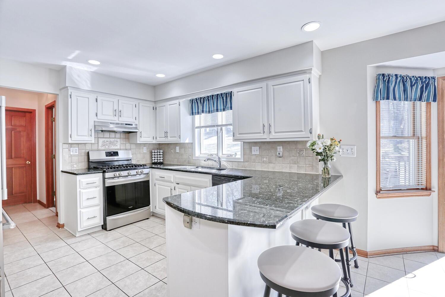 Single Family Mohawk  Rockland County, NY 10980, MLS-837553-11