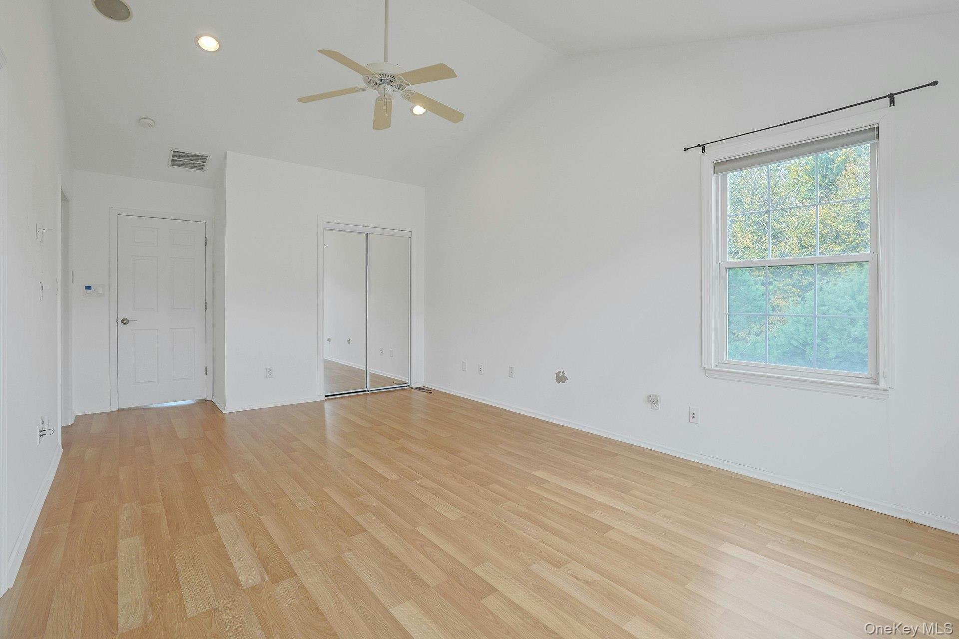 Single Family Meadow Rockland County, NY 10954, MLS-837633-19