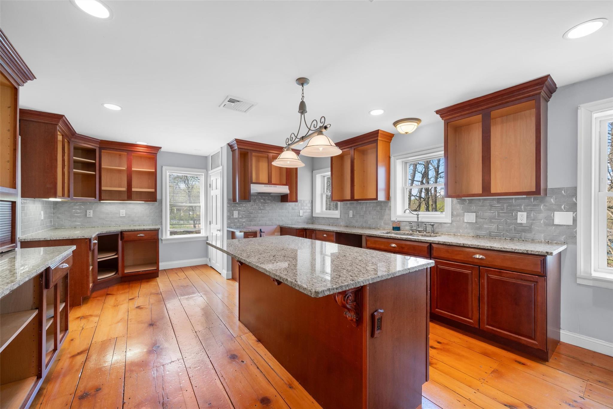Single Family Union  Orange County, NY 12549, MLS-837644-31