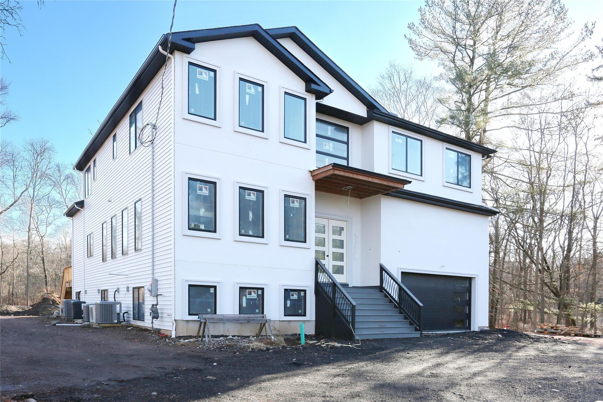 Single Family Spook Rock  Rockland County, NY 10901, MLS-837656-39