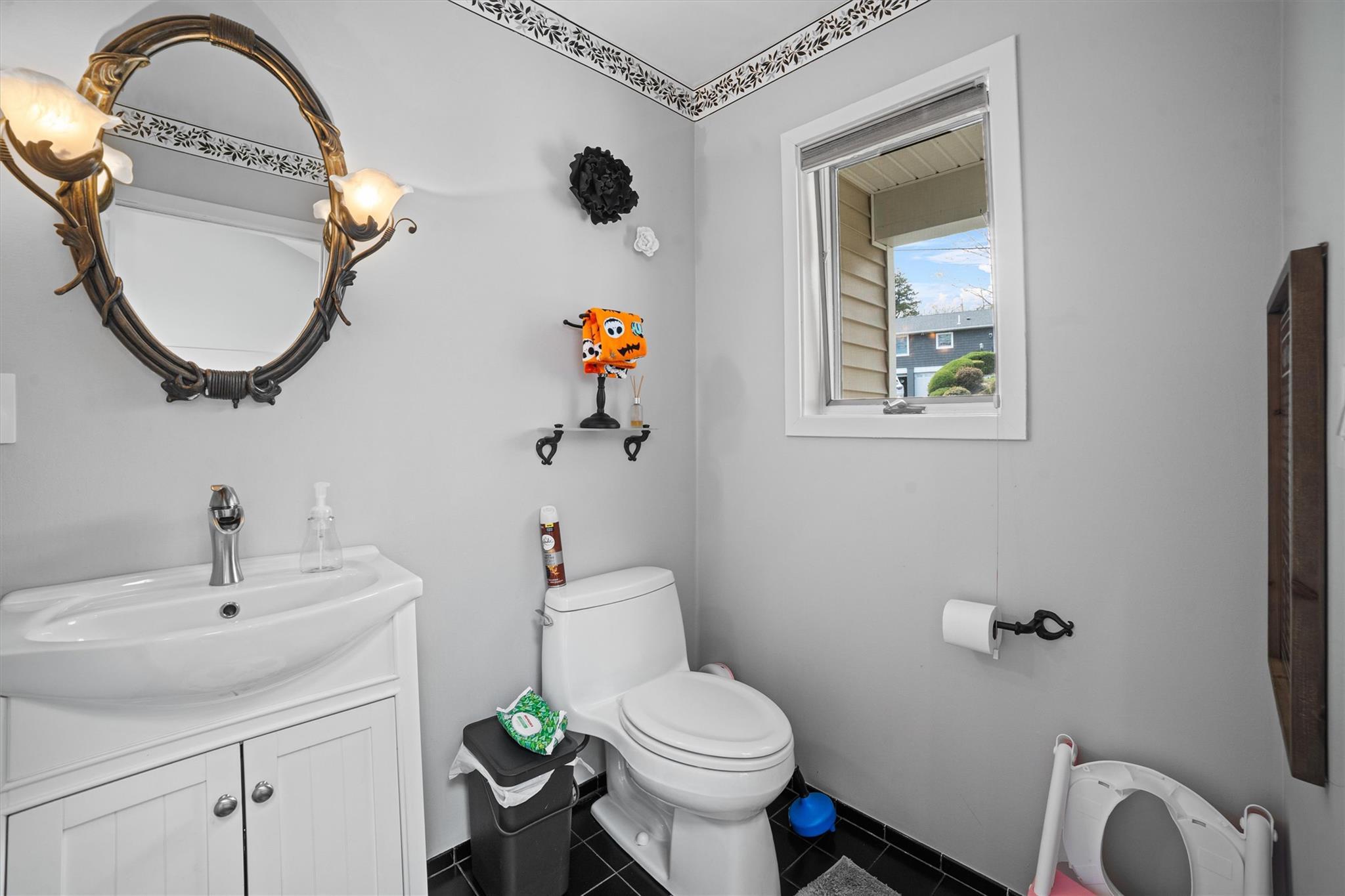 Single Family Andover  Westchester County, NY 10530, MLS-837686-16