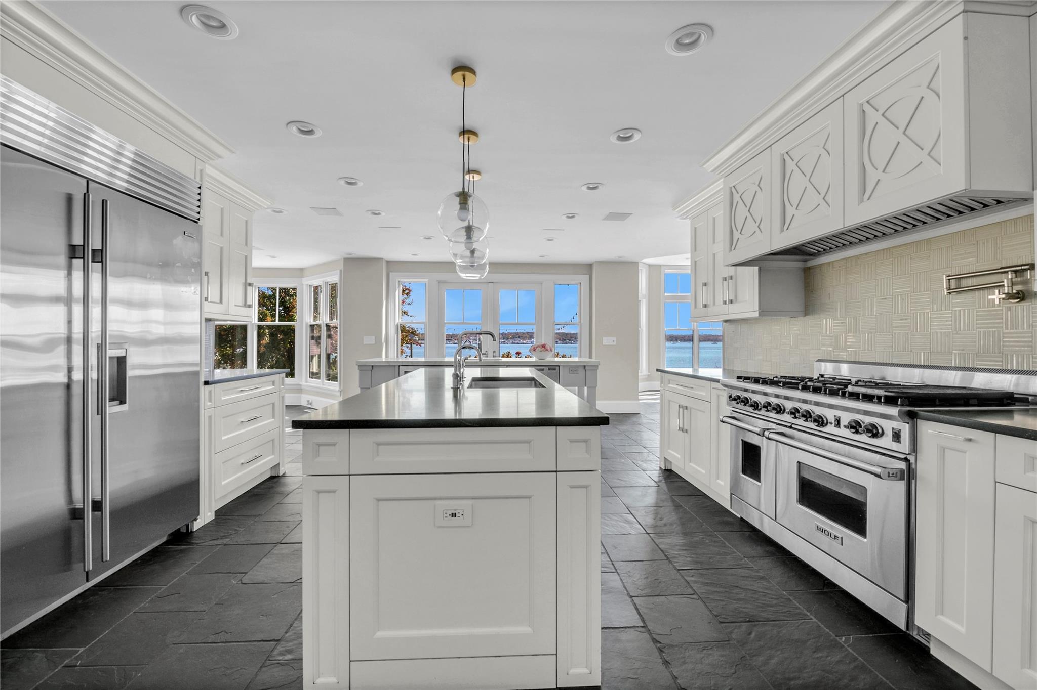 Single Family Plum Beach Point  Nassau County, NY 11050, MLS-837691-7