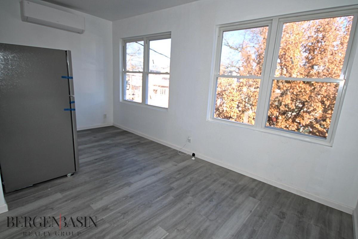 Single Family 94  Brooklyn, NY 11236, MLS-837700-12