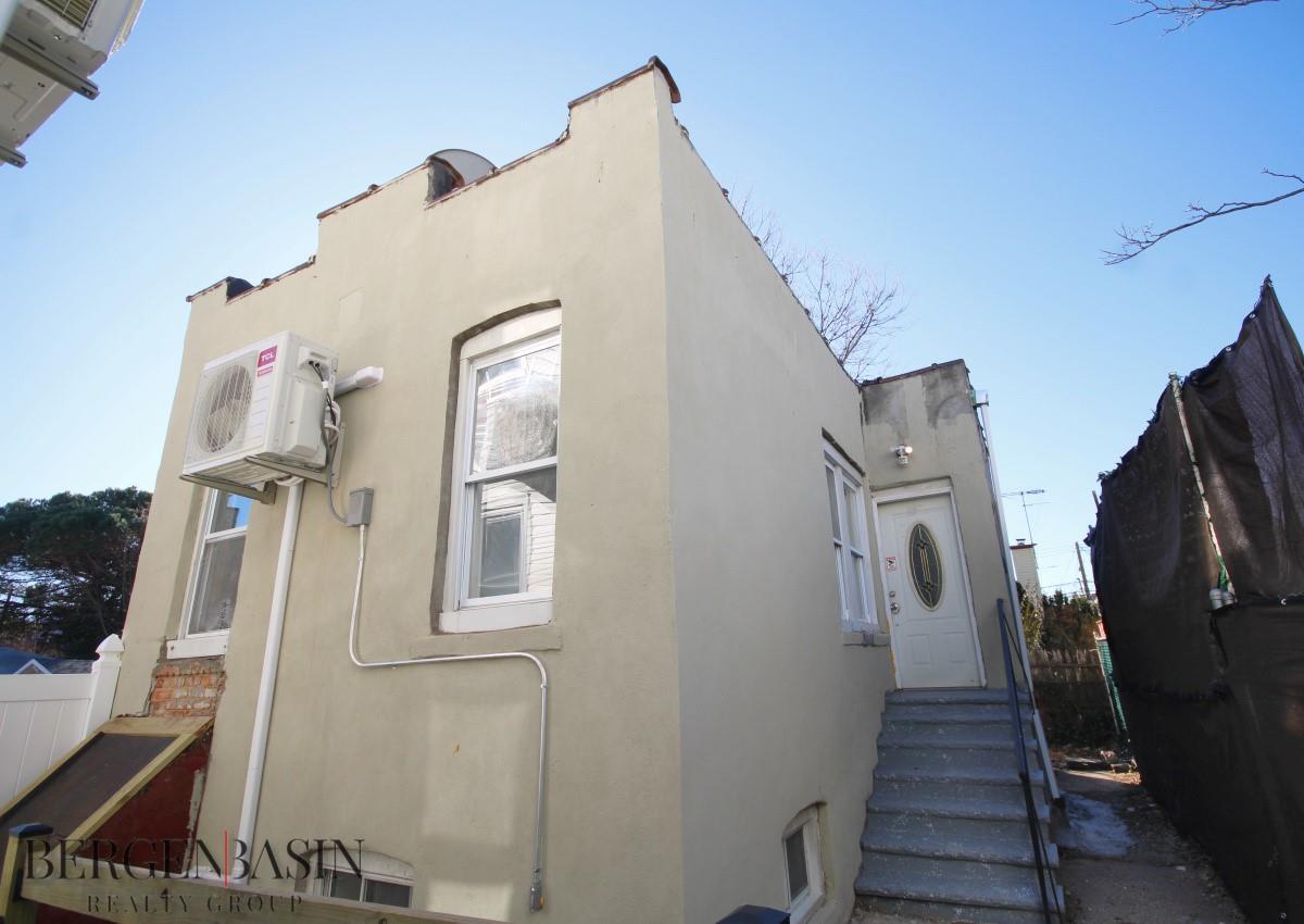 Single Family 94  Brooklyn, NY 11236, MLS-837700-4