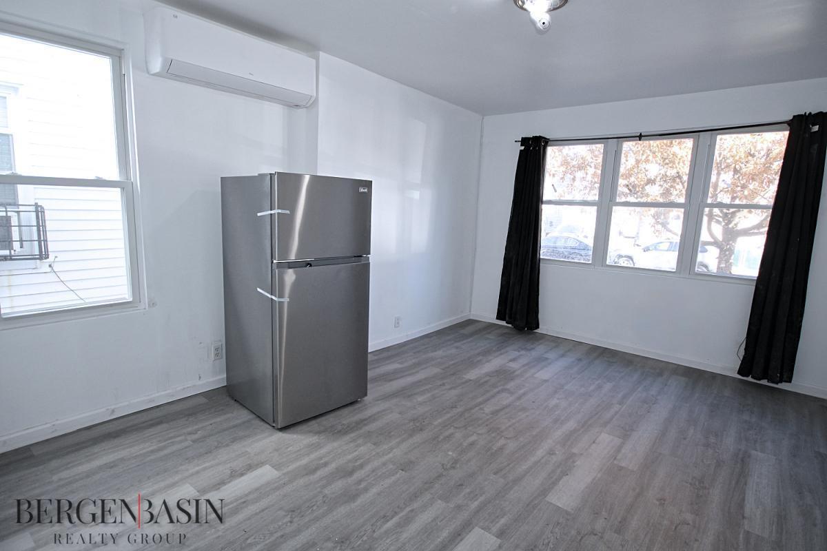 Single Family 94  Brooklyn, NY 11236, MLS-837700-5