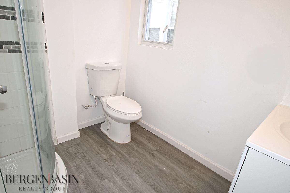 Single Family 94  Brooklyn, NY 11236, MLS-837700-9