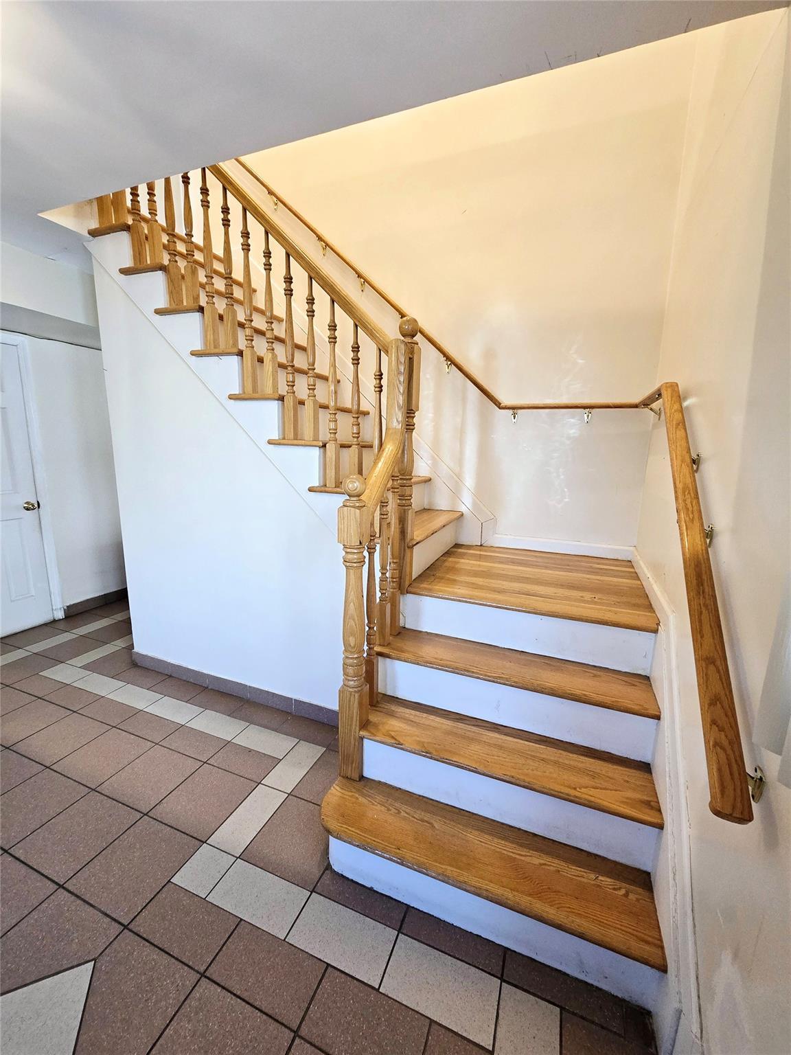 Single Family 81st  Queens, NY 11414, MLS-837712-12