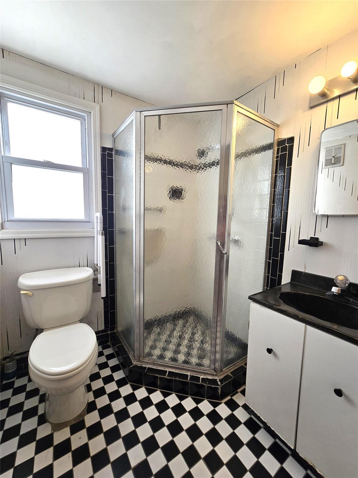 Single Family 81st  Queens, NY 11414, MLS-837712-7